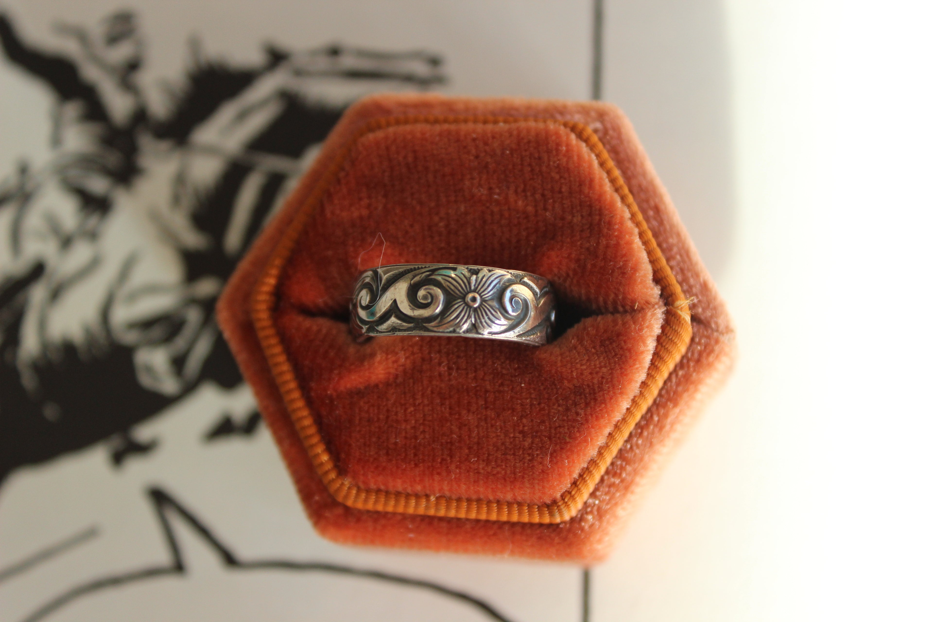 Thick Floral Ring