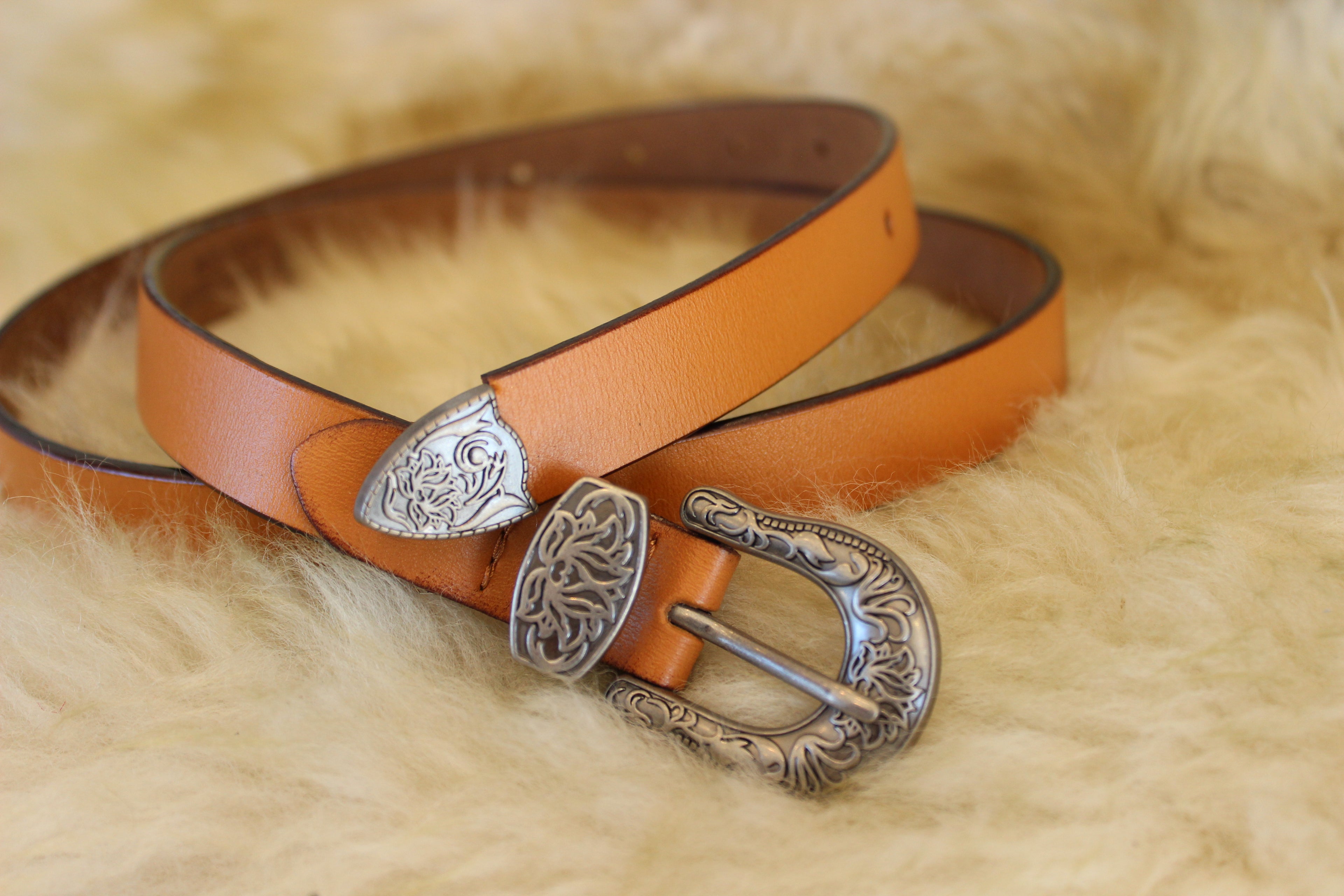 Western Skinny Leather Belt