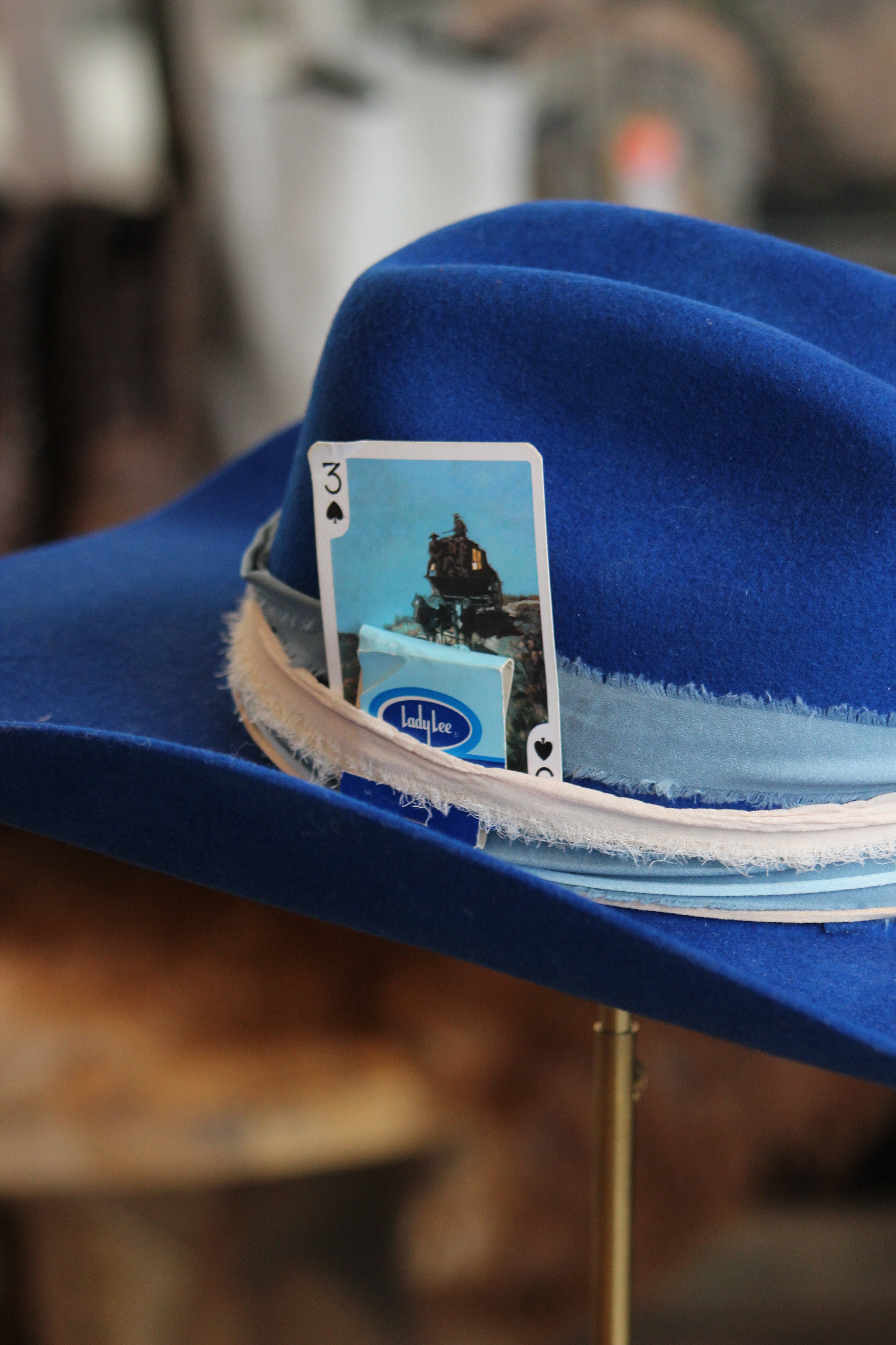 The Blues Serratelli Felt