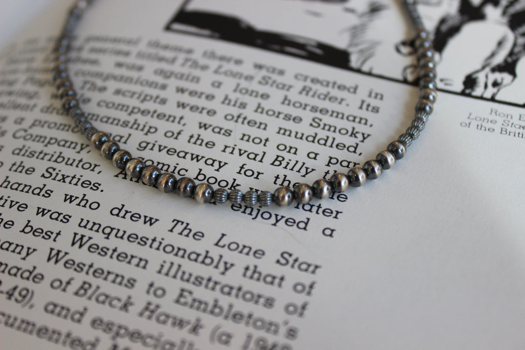 Navajo Pearl 3mm-4mm Beaded Necklace