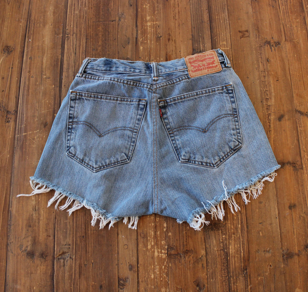 Levi Cut Offs