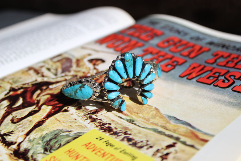 Naja Turquoise Cuff