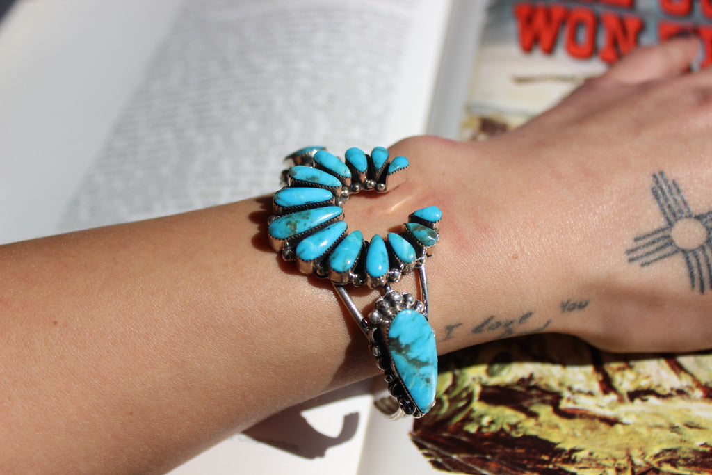 Naja Turquoise Cuff
