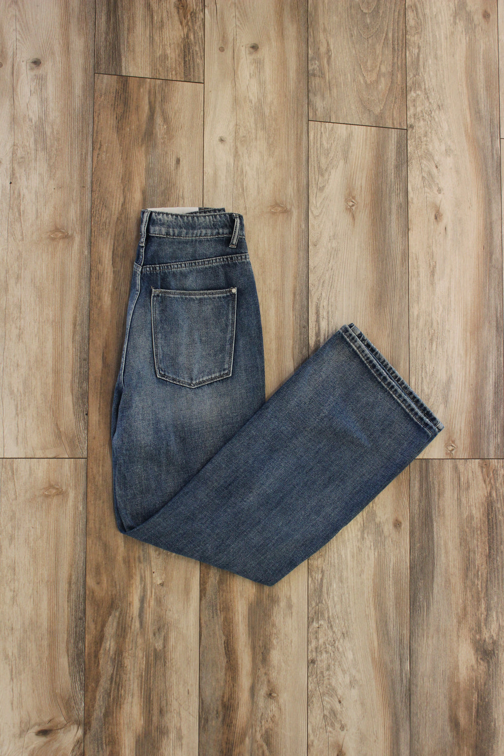 Petra Distressed Mom Jean