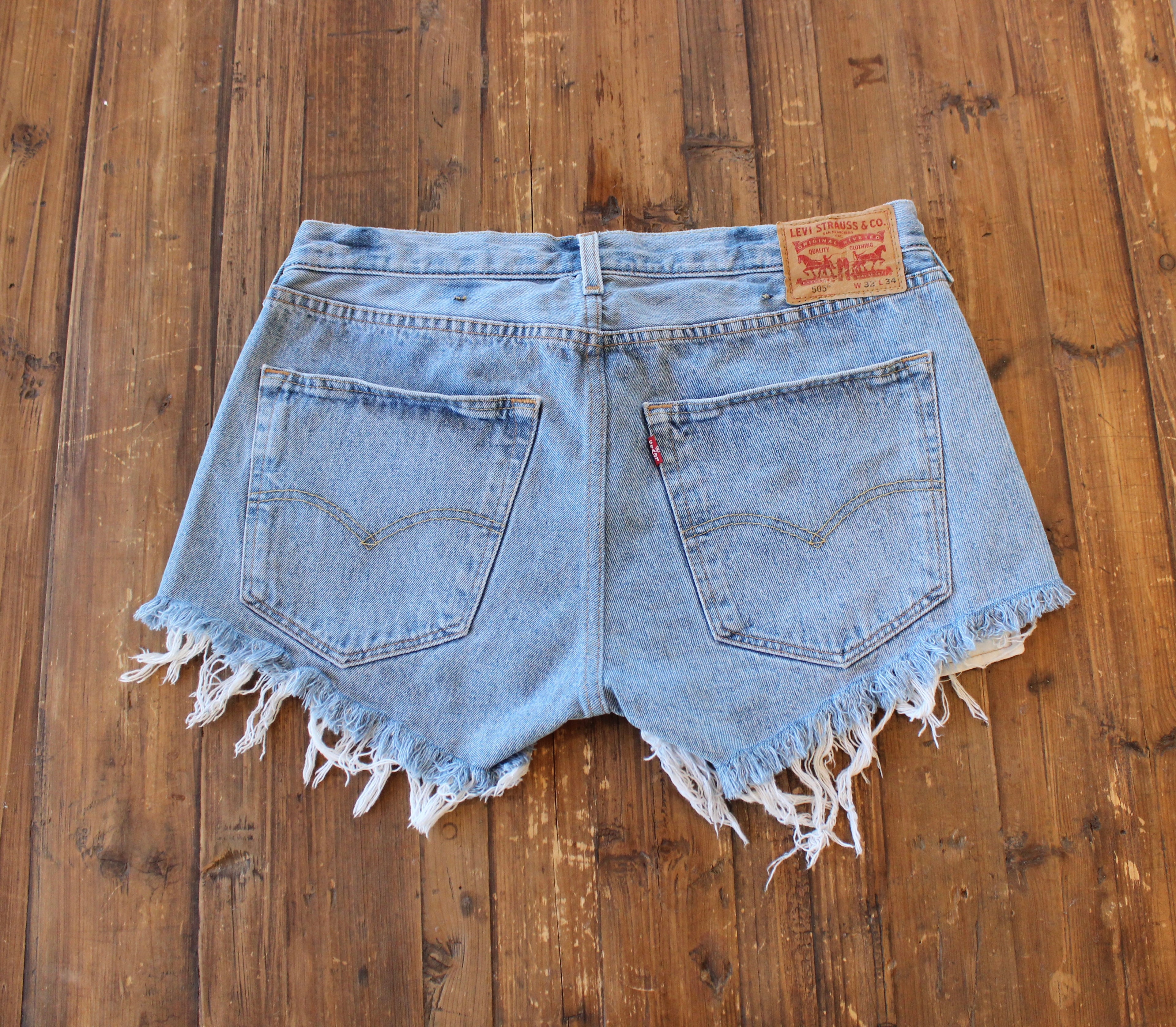Levi Cut Offs