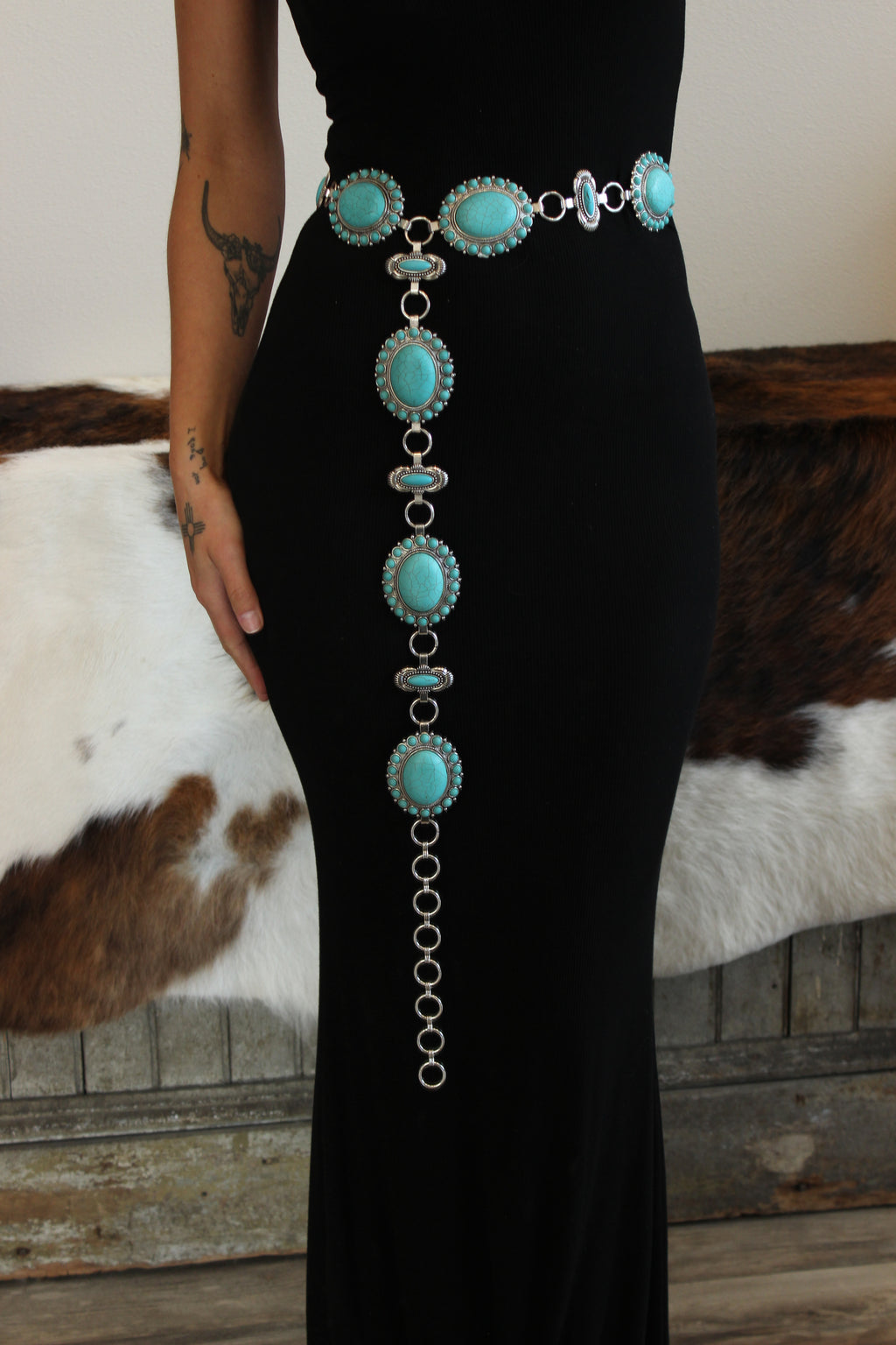 Oval Turquoise Cluster Chain Belt