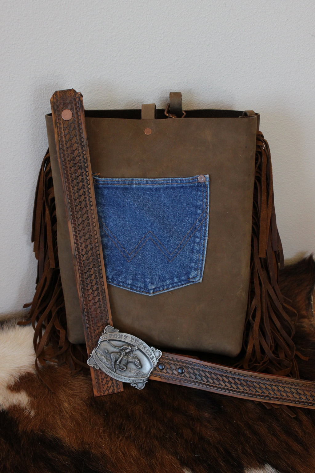 Dust & Denim Crossbody