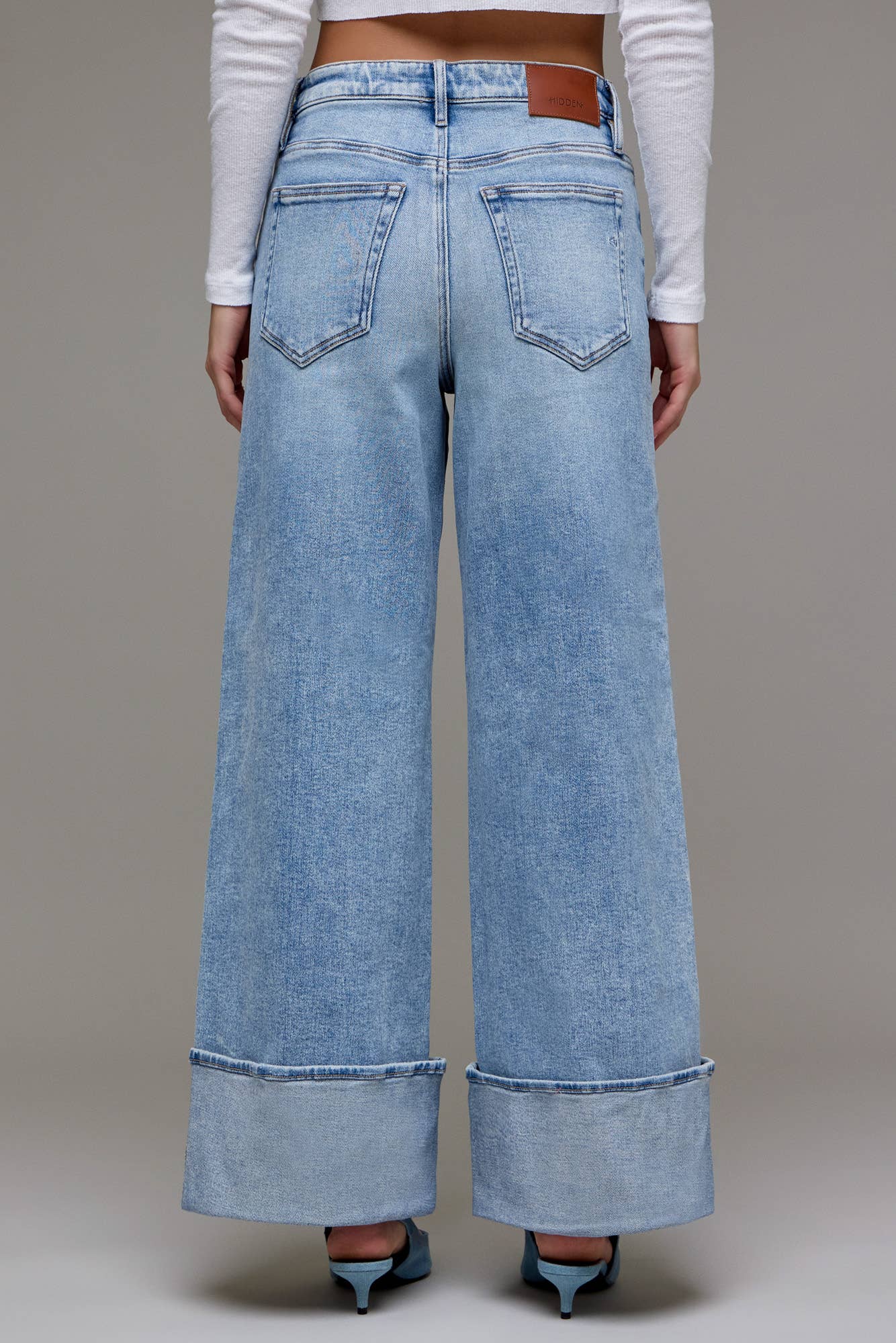 Hidden High Rise Cuffed Super Wide Leg