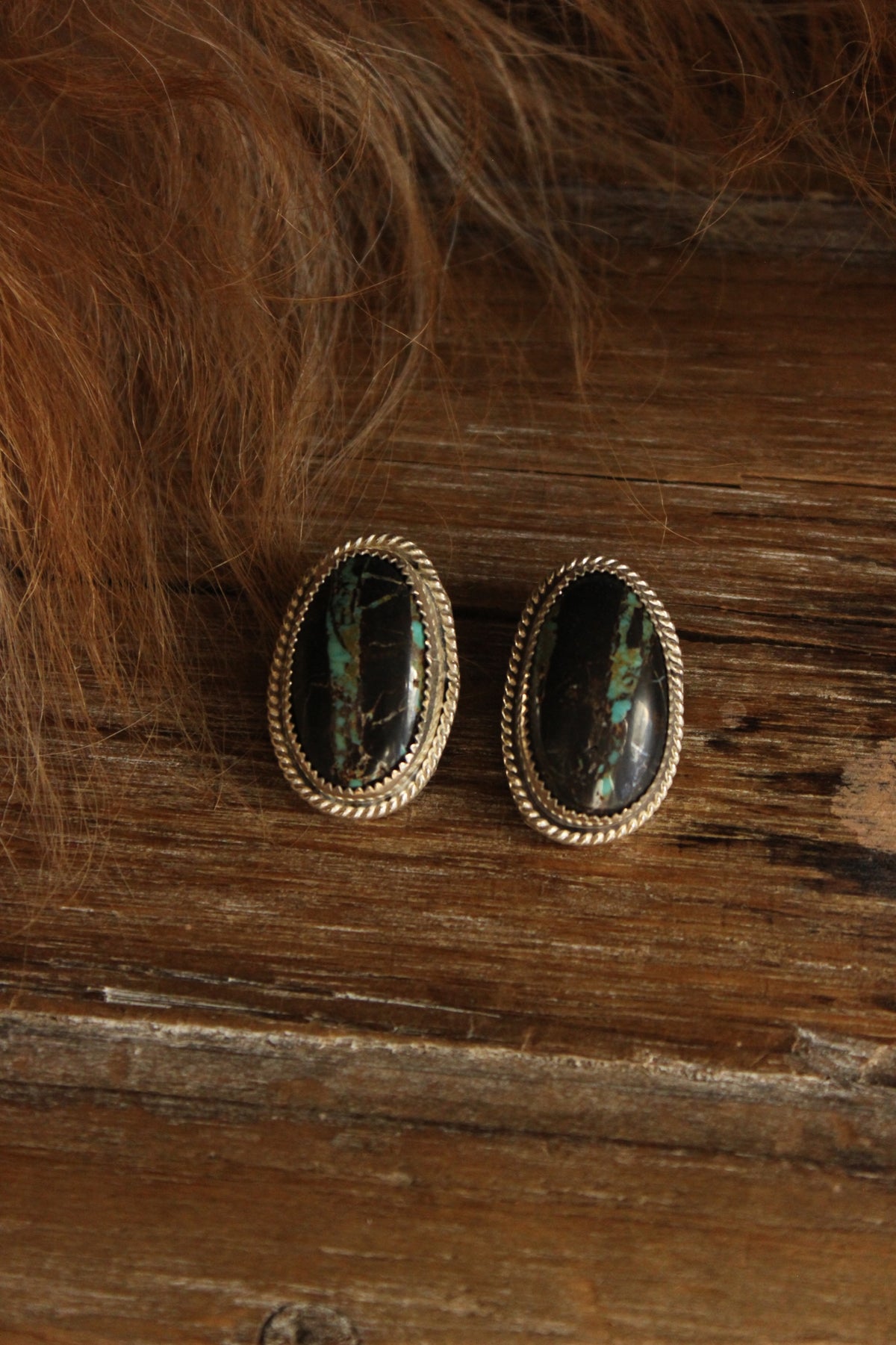 Blackjack Oval Studs