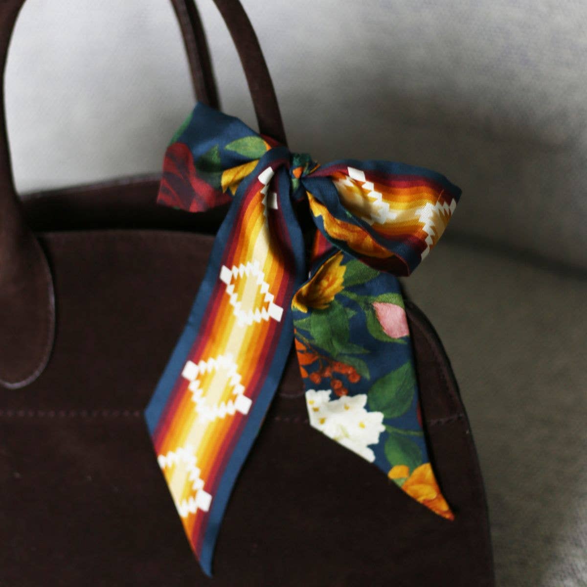Aztec Floral Navy Twilly 33"