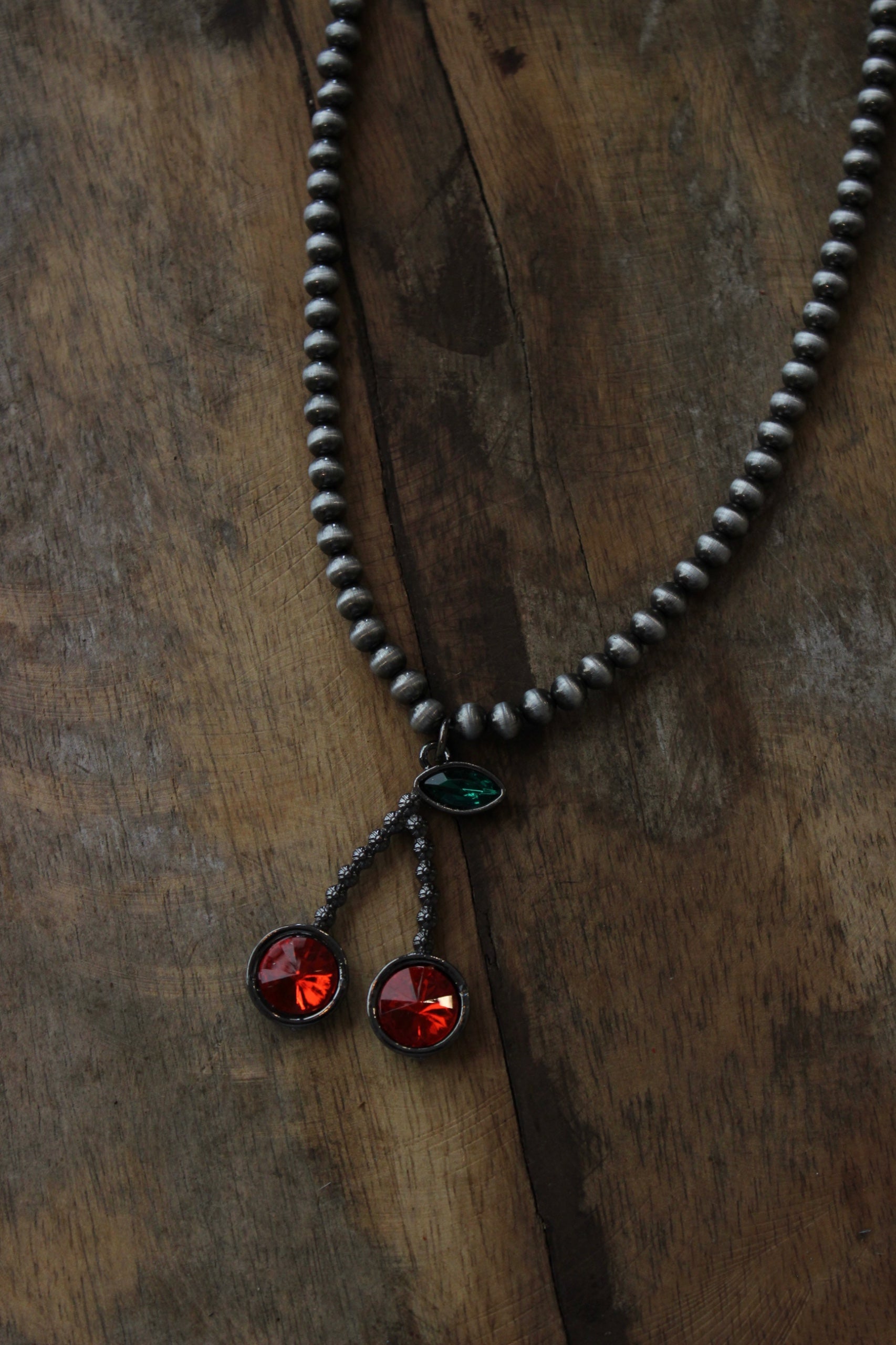 Cherry Navajo Pearl Necklace
